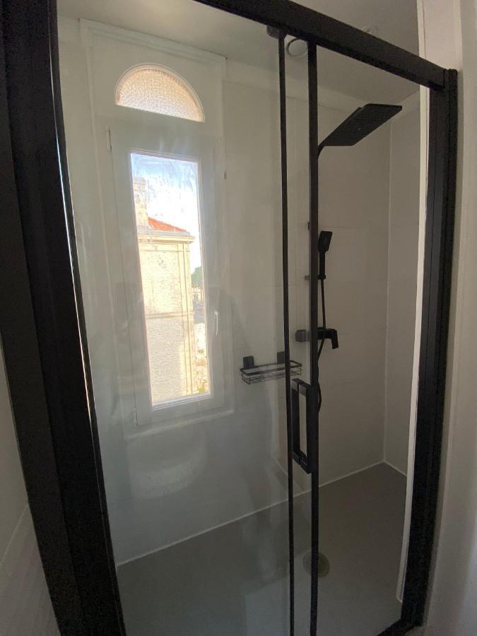 Appartement, Royan. Proche Plage. * Royan